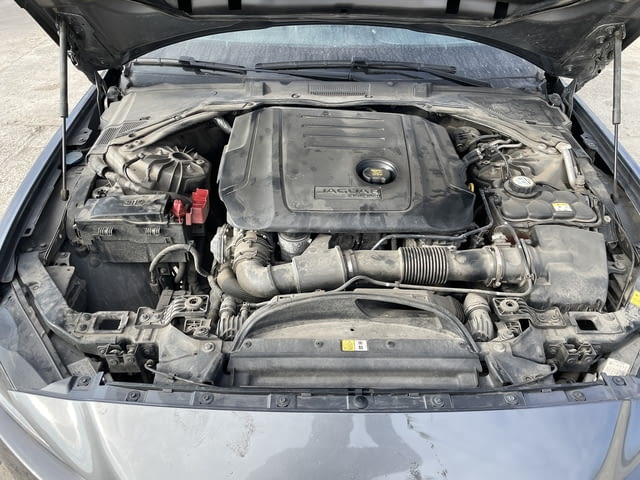 Jaguar XE 2.0 двигател 204DTD 180 кс., AWD автоматик, 67000 км., 2019г., euro 6B, Ягуар ХЕ 2.0 Engin - снимка 9