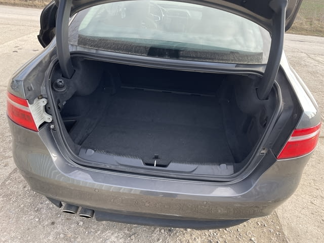 Jaguar XE 2.0 двигател 204DTD 180 кс., AWD автоматик, 67000 км., 2019г., euro 6B, Ягуар ХЕ 2.0 Engin - снимка 10