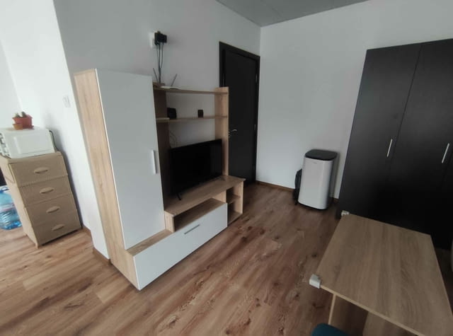 Давам под наем двустаен луксозен апартамент в Кючук Париж, city of Plovdiv - снимка 7