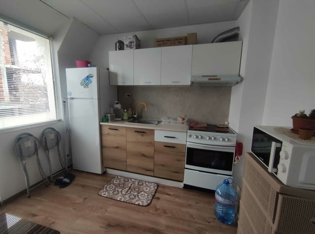 Давам под наем двустаен луксозен апартамент в Кючук Париж, city of Plovdiv - снимка 9