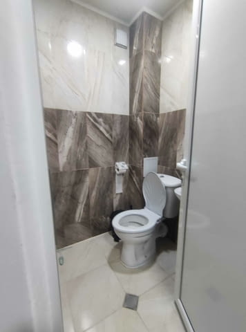 Давам под наем двустаен луксозен апартамент в Кючук Париж, city of Plovdiv - снимка 11