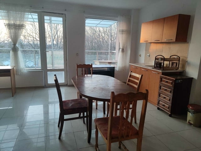 Давам под наем многостаен апартамент в кв.Южен 4-стаен, 120 м2, Тухла - град Пловдив | Апартаменти - снимка 1