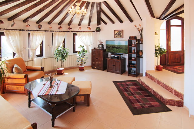 Еко Апартаменти Милчеви - перфектни условия! Изгодно за повече нощувки -Уютно, чисто и тихо, център - снимка 2