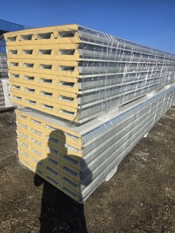 Български сандвич`панели - град Варна | Покриви / Саниране / Изолации - снимка 2