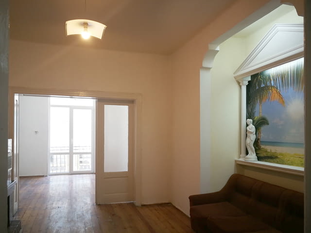 Дава под наем тристаен апартамент, супер център 2-bedroom, 125 m2, Brick - city of Sofia | Apartments - снимка 6