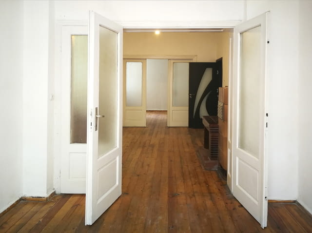 Дава под наем тристаен апартамент, супер център 2-bedroom, 125 m2, Brick - city of Sofia | Apartments - снимка 9