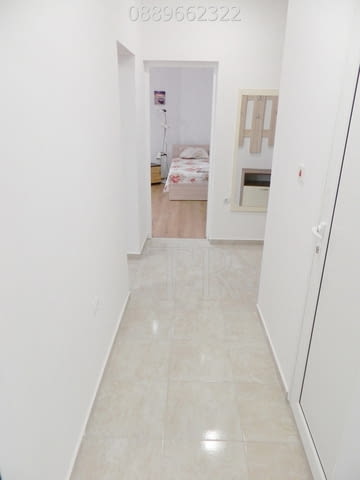 100 метра до Морска градина, тристаен апартамент ”Плаж 3” за нощувки, ж.к. Лазур, Бургас, под наем - снимка 5