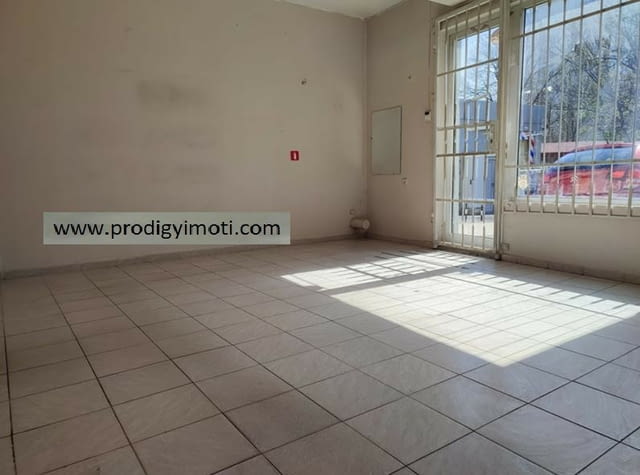 Предлагаме магазин на оживено място 67 m2 - city of Sofia | Stores - снимка 3