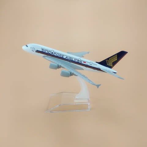 Еърбъс 380 самолет модел макет Singapore Airlines метален A380 пътнически летище - снимка 1