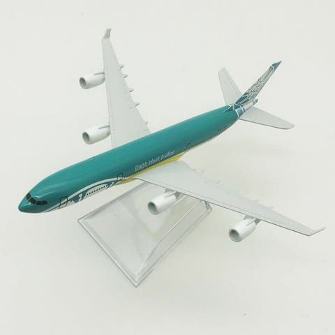 Еърбъс 340 самолет модел макет BWIA West Indies метален полети летене - снимка 2