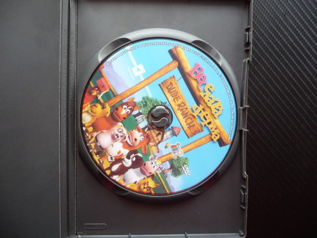 Веселата ферма DVD филм за домашните животни забавен весел, град Радомир | Филми - снимка 2