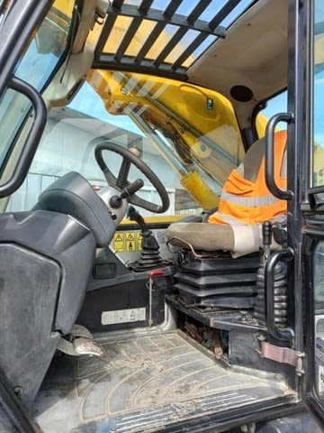 Продавам телескопичен товарач JCB 535 - гр.Ловеч, град Ловеч | Специализирана Техника - снимка 1