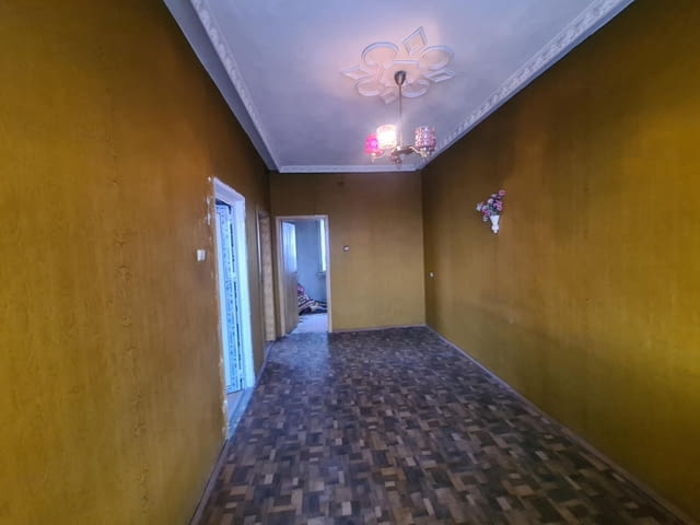 КЪЩА в кв. Изгрев, град Хасково 2-етажна, Тухла, 116 м2 - град Хасково | Къщи / Вили - снимка 6