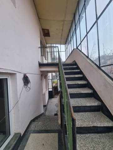 КЪЩА в кв. Изгрев, град Хасково 2-етажна, Тухла, 116 м2 - град Хасково | Къщи / Вили - снимка 9