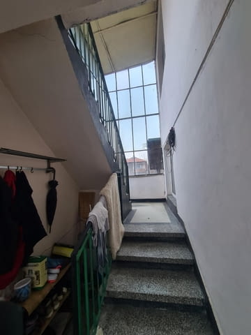 КЪЩА в кв. Изгрев, град Хасково 2-етажна, Тухла, 116 м2 - град Хасково | Къщи / Вили - снимка 10