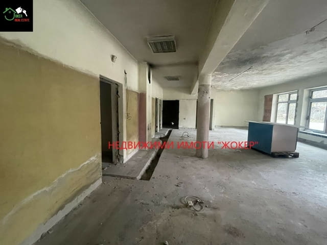 Две къщи в село Войнежа 2-етажна, Тухла, 290 м2 - село Войнежа | Къщи / Вили - снимка 6