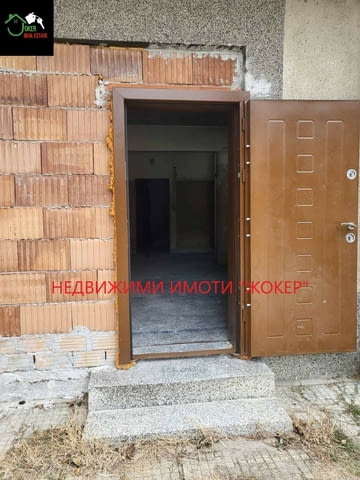 Две къщи в село Войнежа 2-етажна, Тухла, 290 м2 - село Войнежа | Къщи / Вили - снимка 7