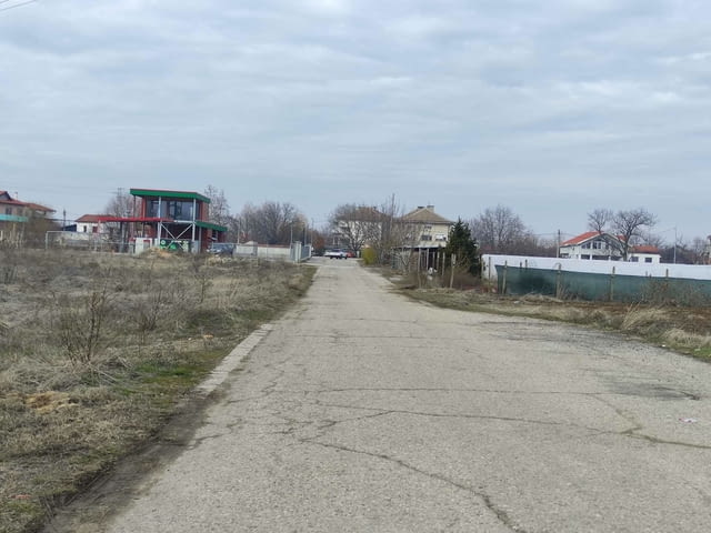 Продавам парцел в с.Скутаре в област Пловдив 14600 м2, За жил.строителство, За пром.строителство - град Пловдив | Парцели / Земя - снимка 6