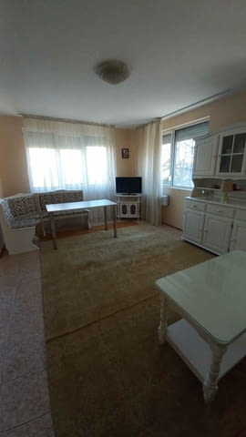 Давам под наем двустаен апартамент на Центъра 2-стаен, 70 м2, Тухла - град Пловдив | Апартаменти - снимка 4