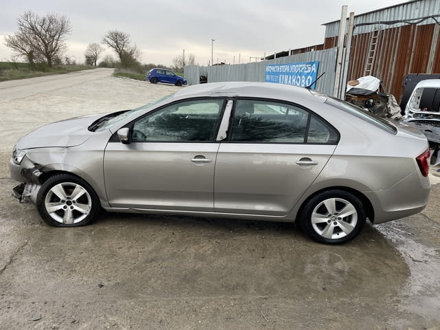 Skoda Rapid 1.0 TSI, двигател CHZB, 95 кс., 5ск., 2018 г., 142 000 km, euro 6B, Шкода Рапид 1.0 ТСИ, - снимка 2