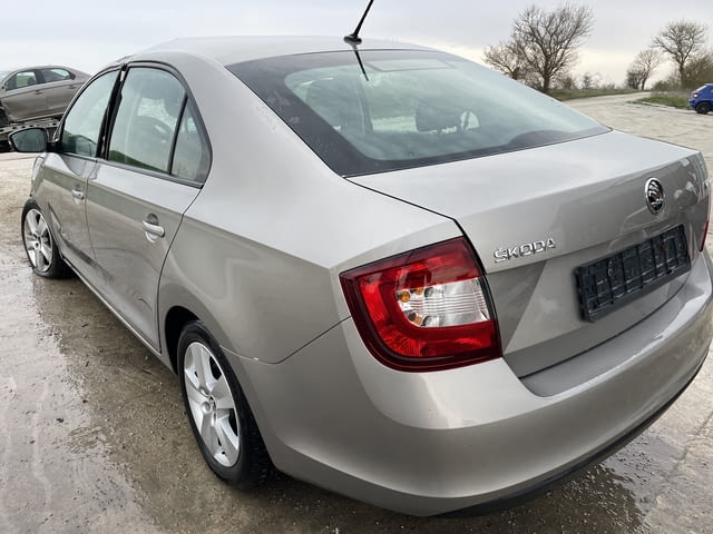 Skoda Rapid 1.0 TSI, двигател CHZB, 95 кс., 5ск., 2018 г., 142 000 km, euro 6B, Шкода Рапид 1.0 ТСИ, - снимка 3