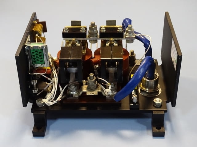 Контакторен модул CABLEFORM Model 1184-2 contactors 80VDC 50A series1100 - снимка 1