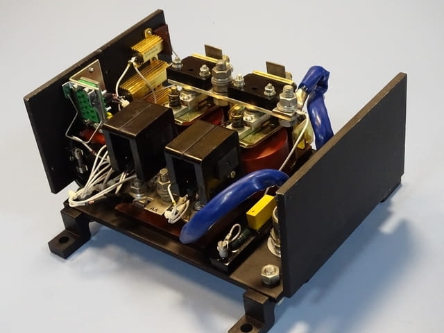 Контакторен модул CABLEFORM Model 1184-2 contactors 80VDC 50A series1100 - снимка 2