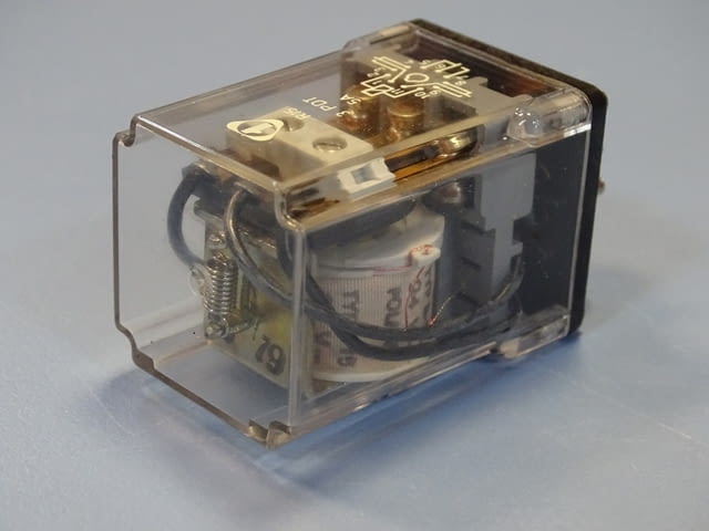 Реле електромагнитнo RELPOL R15 24VDC 3PDT - 3NO+3NC relay, град Пловдив | Промишлено Оборудване - снимка 2