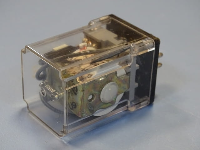 Реле електромагнитнo RELPOL R15 24VDC 3PDT - 3NO+3NC relay, град Пловдив | Промишлено Оборудване - снимка 3