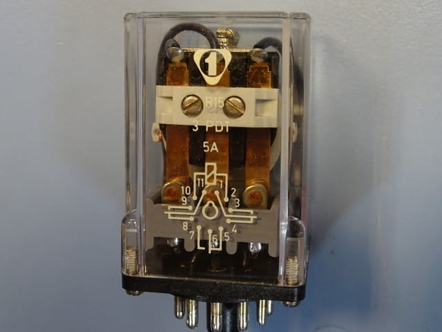 Реле електромагнитнo RELPOL R15 24VDC 3PDT - 3NO+3NC relay, град Пловдив | Промишлено Оборудване - снимка 7