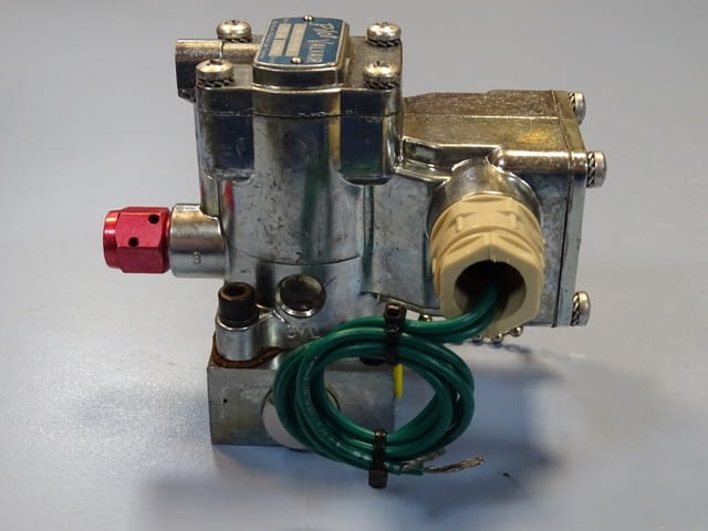 Магнет вентил Bellows Valvair Parker B-33-A/LBMO-343-GLEA pilot valve solenoid 220V - снимка 7