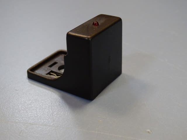 Щекер със светодиод за ел. бобина ИС-24VDC ”Хидравлика”, city of Plovdiv | Industrial Equipment - снимка 3