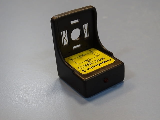 Щекер със светодиод за ел. бобина ИС-24VDC ”Хидравлика”, city of Plovdiv | Industrial Equipment - снимка 5