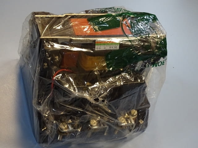 Контактор Klockner-Moeller DIL 8-22 universal contactor 300A 220V - снимка 10