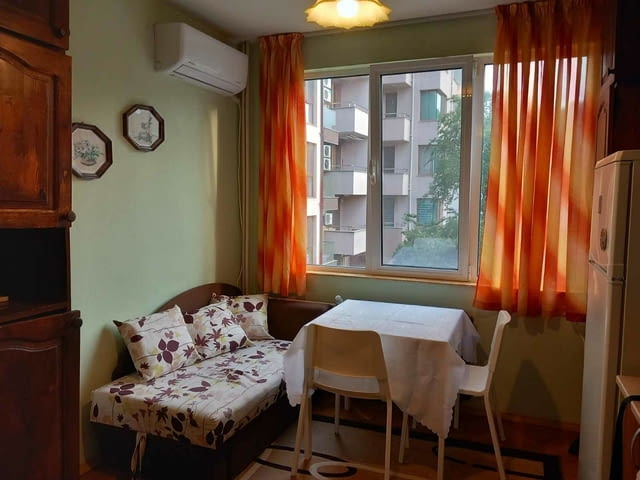 Давам под наем тристаен апартамент на Центъра 3-стаен, 66 м2, Тухла - град Пловдив | Апартаменти - снимка 3