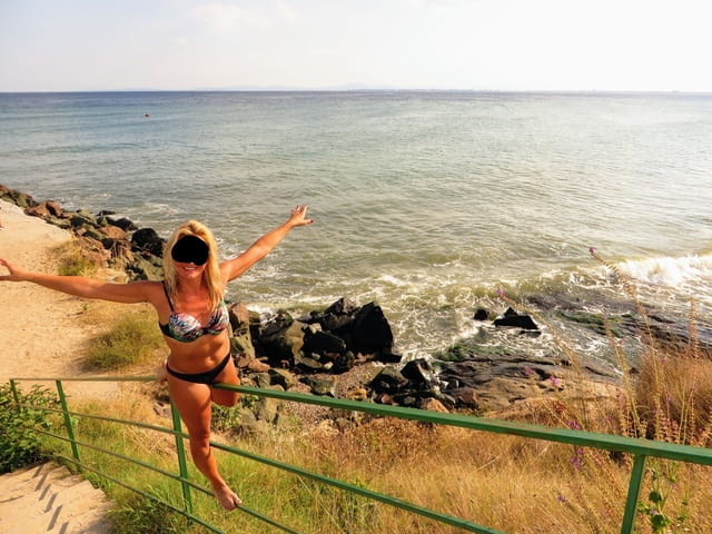 Здравей, свят! В хотел, На твой терен, Атлетично, Изрусена - град София | Неангажиращи Връзки - снимка 5