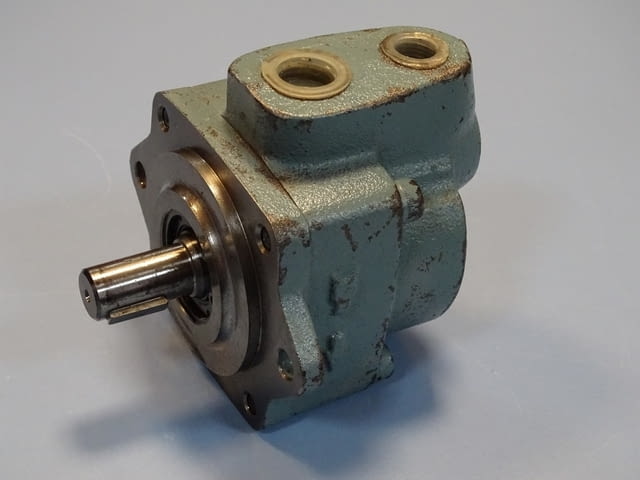 Хидравлична помпа DAIKIN KOGYO DS14P-11 vane pump, град Пловдив | Промишлено Оборудване - снимка 1