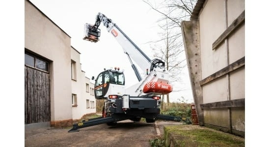 Наем на ротационен телескопичен товарач BOBCAT TR50.250, град София | Машини / Съоръжения - снимка 1