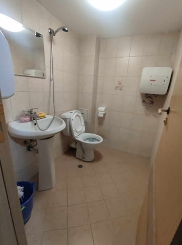 Давам под наем помещение партерно под нова кооперация в квартал Кючук Париж срещу КАМЕЛА-подходящо з - снимка 6