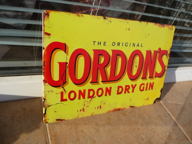 Метална табела Gordon's London dry gin джин тоник бар рок клуб реклама - снимка 2