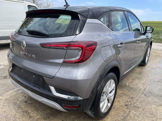 Renault Captur 2 HFMF, 1.3TCe, Двигател H5H470, 7 степенна ск. кутия DW5, Автоматик, 24000 км., 202 - снимка 4