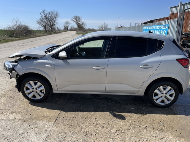 Dacia Sandero 3, 1.0 TCe, 91 кс., двигател H4D470, 2023, 5 ск., 47 000 km., euro 6D, Дачия Сандеро 3 - снимка 4