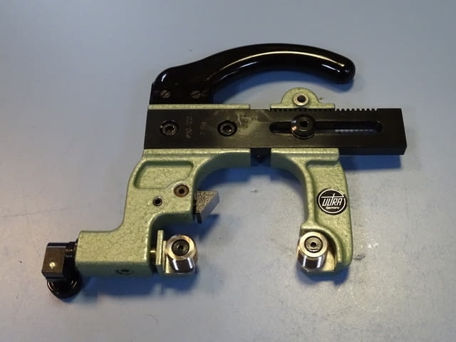 Резбови калибър-скоба ULTRA PRAZISION M50-M150 - град Пловдив | Инструменти - снимка 1