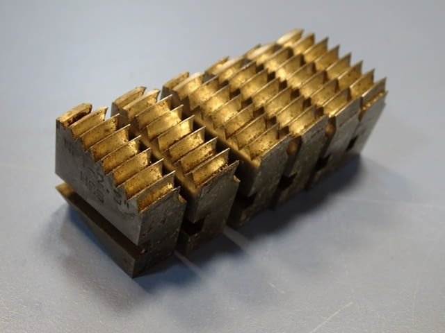 Нож резбонарезен NPT-2.5" HSS комплект за резбонарезна глава, град Пловдив - снимка 6