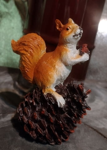 Катеричка с шишарка - city of Bеrkovitsa | Decoration & Interior - снимка 2