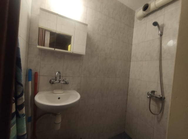 Давам под наем многостаен апартамент 4-стаен, 102 м2, Панел - град Пловдив | Апартаменти - снимка 10