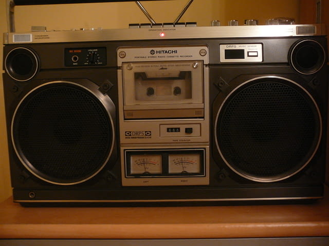 Hitachi trk-8180e /9 - град Пазарджик | Ресийвъри / Усилватели - снимка 1