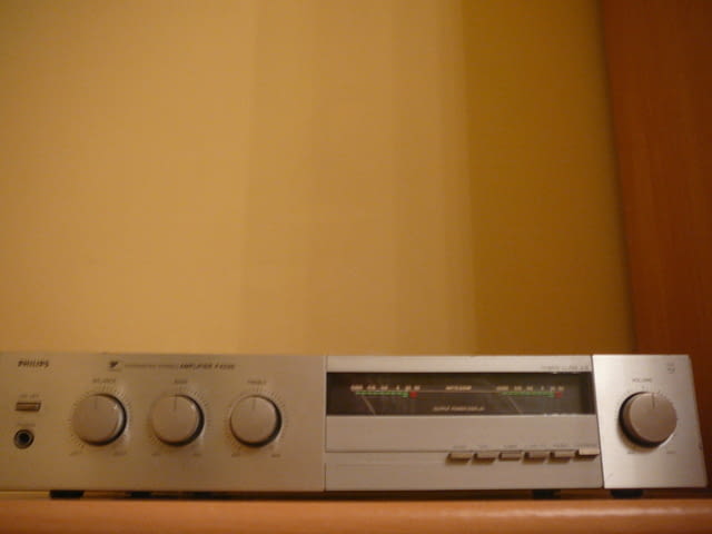 Philips f-4220 - град Пазарджик | Ресийвъри / Усилватели - снимка 5