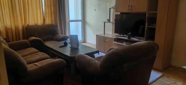 Давам под наем четиристаен апартамент в Центъра 4-стаен, 120 м2, Тухла - град Пловдив | Апартаменти - снимка 4