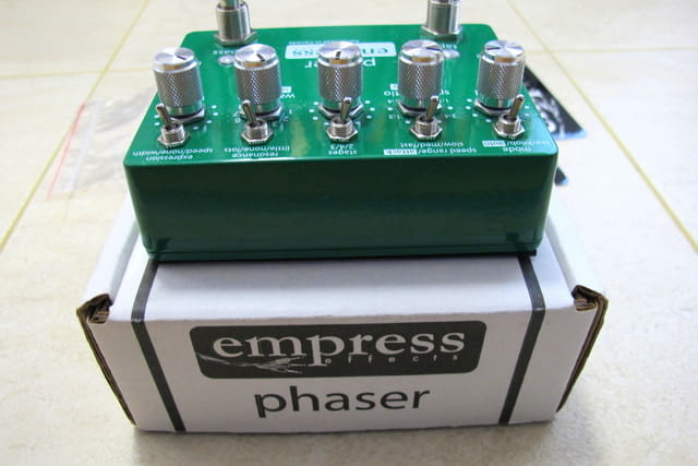 Empress Effects Phaser – Страхотен канадски мулти китарен ефект - снимка 3